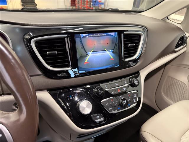2019 Chrysler Pacifica Touring-L (Stk: UM041) in London - Image 19 of 30