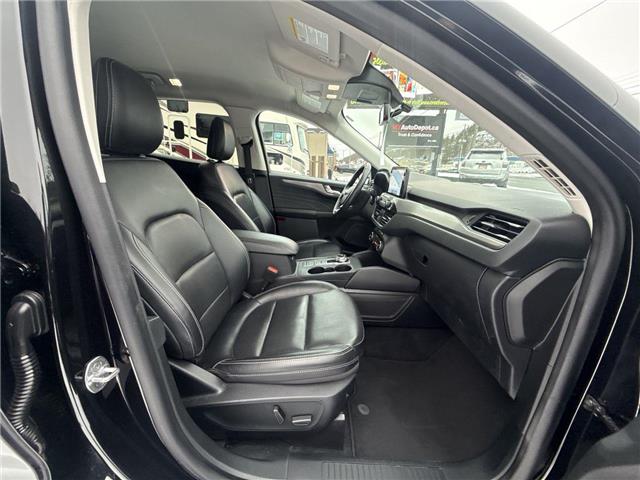 2021 Ford Escape Titanium Hybrid (Stk: 14571) in Sudbury - Image 16 of 17