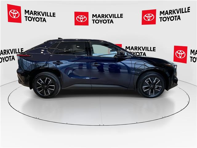 2026 Toyota bZ XLE (Stk: 11105435) in Markham - Image 12 of 14