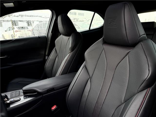 2025 Lexus UX 300h Base (Stk: 4598A) in Calgary - Image 6 of 19