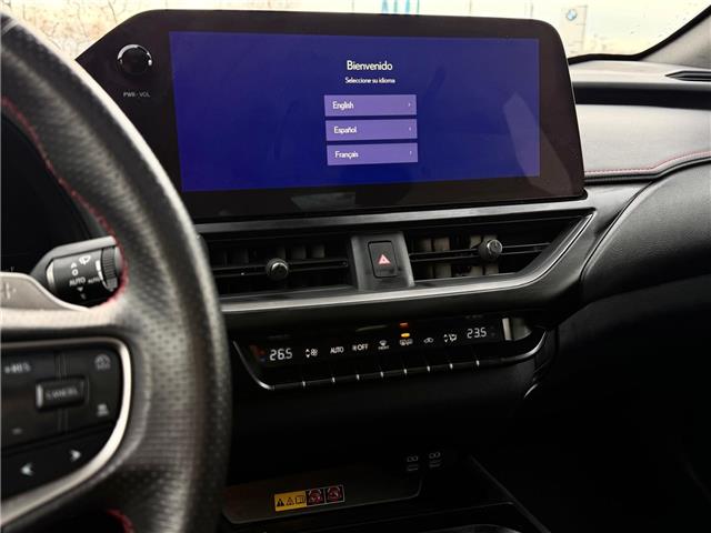 2025 Lexus UX 300h Base (Stk: 4598A) in Calgary - Image 14 of 19