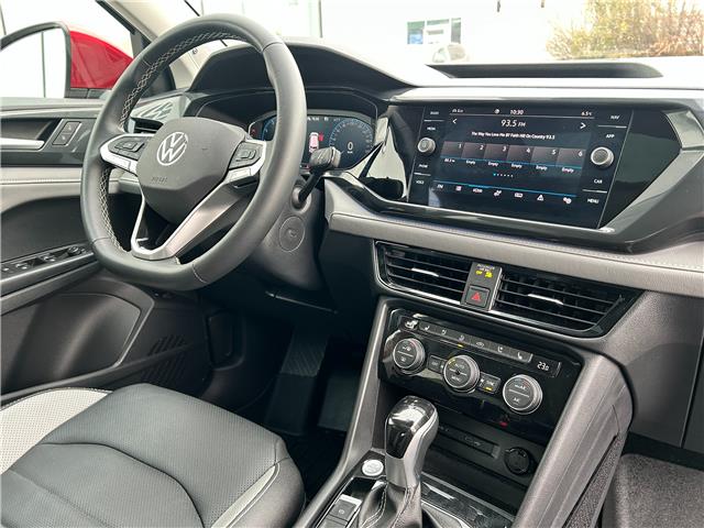 2024 Volkswagen Taos Highline (Stk: V6079A) in Kingston - Image 11 of 30