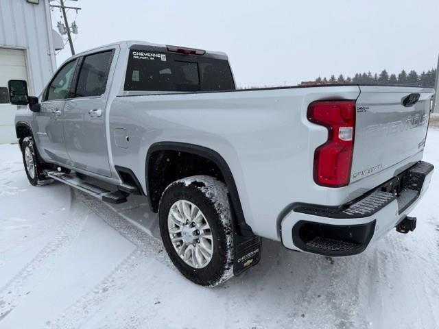 2022 Chevrolet Silverado 3500HD High Country (Stk: U992) in Melfort - Image 2 of 13