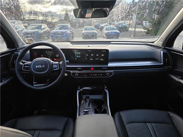 2025 Kia Sorento 2.5T EX (Stk: 54891) in Castlegar - Image 8 of 17