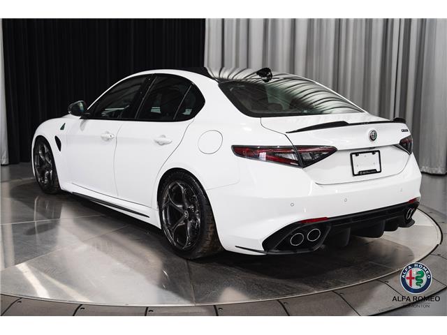 2024 Alfa Romeo Giulia Quadrifoglio (Stk: AR2415) in Edmonton - Image 3 of 31 2024 Alfa Romeo Giulia Quadrifoglio (Stk: AR2415) in Edmonton - Image 3 of 31