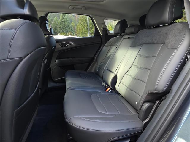 2026 Kia Sportage EX Premium w/Black Interior (Stk: 55043) in Castlegar - Image 10 of 16