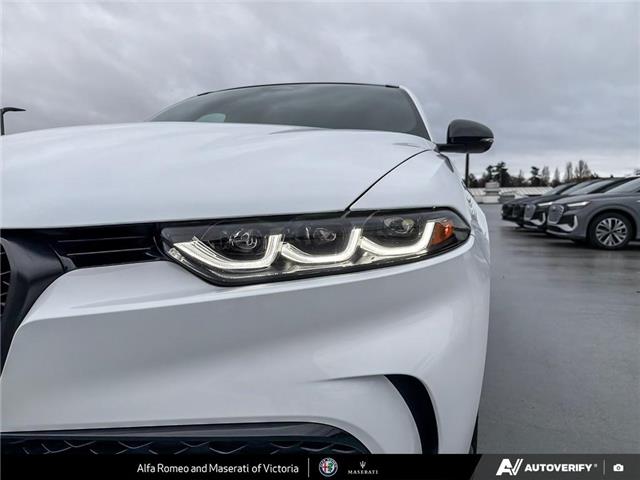 2024 Alfa Romeo Tonale PHEV Veloce (Stk: 912100) in Victoria - Image 8 of 25