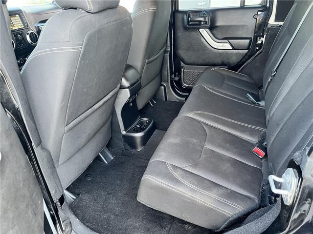 2016 Jeep Wrangler Unlimited Sahara (Stk: 260155A) in Ottawa - Image 9 of 17