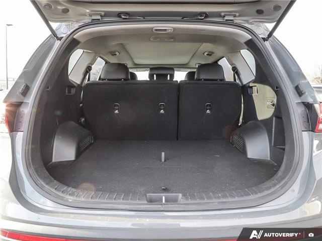 2023 Hyundai Santa Fe Preferred w/Trend Package (Stk: 112161) in London - Image 11 of 26