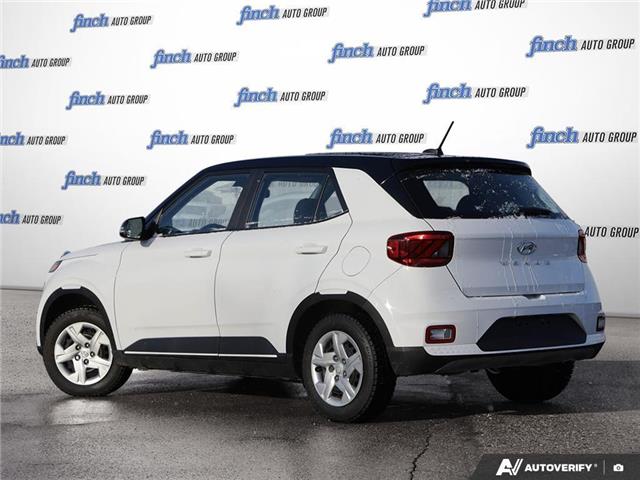 2023 Hyundai Venue Essential w/Two-Tone (Stk: 112975) in London - Image 4 of 26 2023 Hyundai Venue Essential w/Two-Tone (Stk: 112975) in London - Image 4 of 26