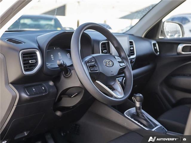 2023 Hyundai Venue Essential w/Two-Tone (Stk: 112975) in London - Image 13 of 26 2023 Hyundai Venue Essential w/Two-Tone (Stk: 112975) in London - Image 13 of 26