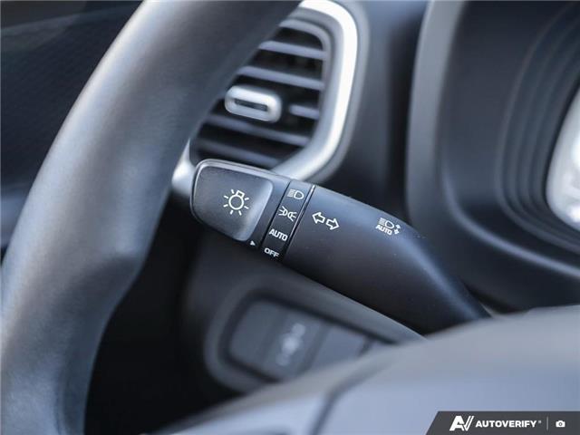2023 Hyundai Venue Essential w/Two-Tone (Stk: 112975) in London - Image 16 of 26 2023 Hyundai Venue Essential w/Two-Tone (Stk: 112975) in London - Image 16 of 26