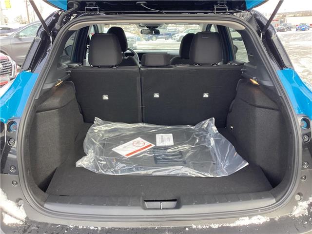 2026 Nissan Kicks SV (Stk: 93890) in Peterborough - Image 5 of 24