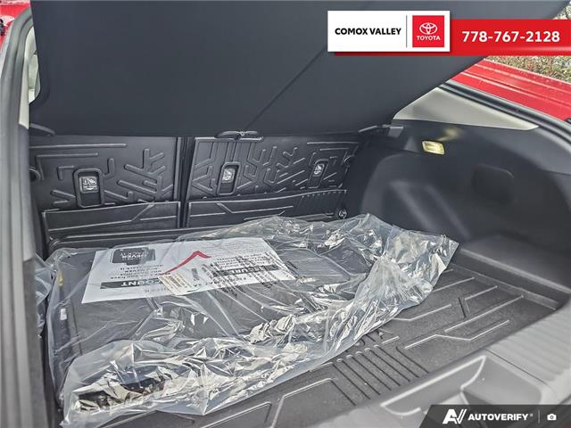 2026 Toyota Prius Plug-In Hybrid XSE Premium (Stk: TP062900) in Courtenay - Image 12 of 25