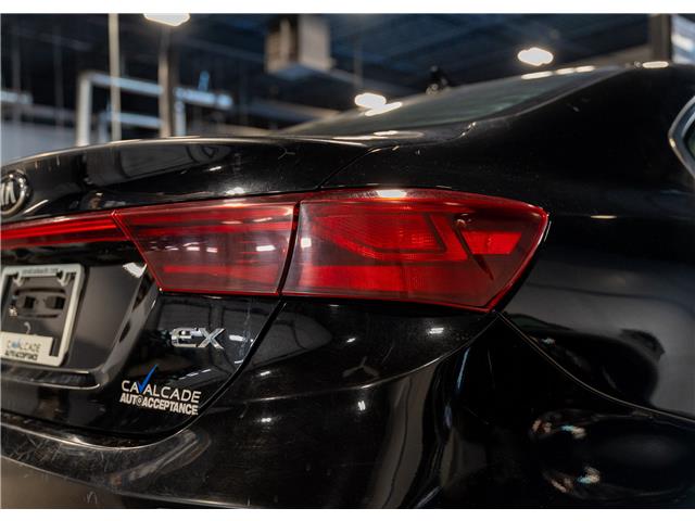 2020 Kia Forte EX Premium (Stk: RE68291) in Calgary - Image 8 of 20