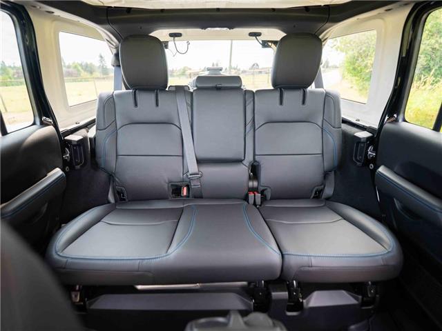 2025 Jeep Wrangler 4xe Rubicon (Stk: S640717) in Surrey - Image 21 of 24