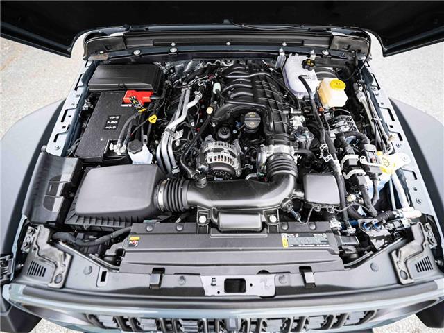 2025 Jeep Wrangler Rubicon (Stk: S653182) in Surrey - Image 7 of 21