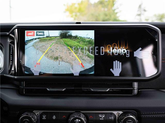 2025 Jeep Wrangler Rubicon (Stk: S653182) in Surrey - Image 17 of 21