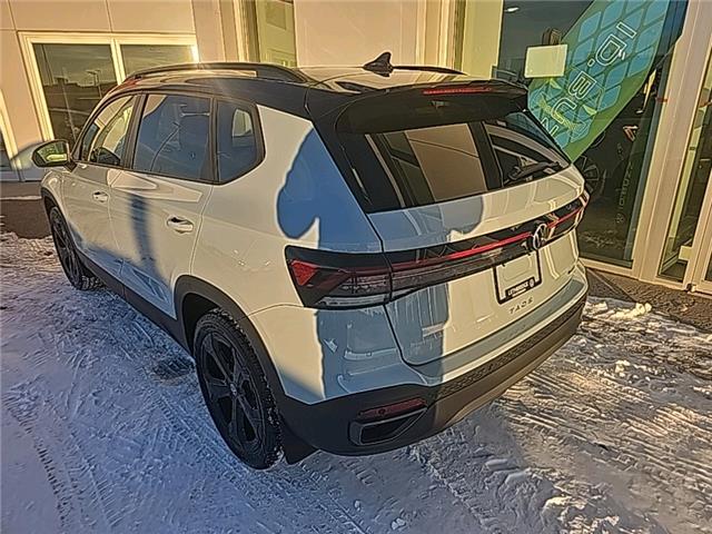 2026 Volkswagen Taos Comfortline Black Edition (Stk: 26304) in Lethbridge - Image 3 of 25