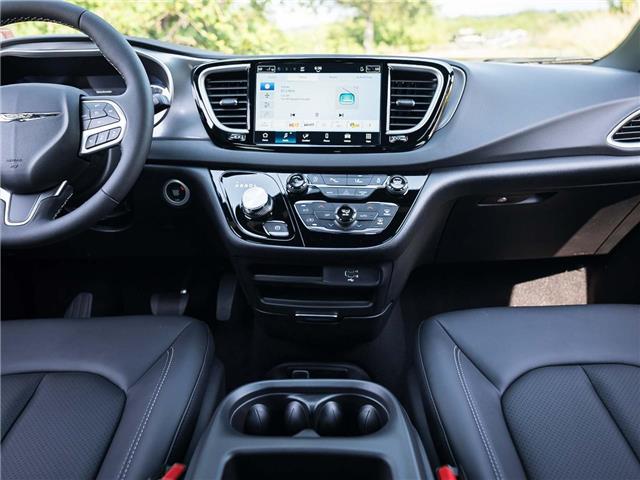 2026 Chrysler Grand Caravan SXT (Stk: T160196) in Surrey - Image 12 of 20