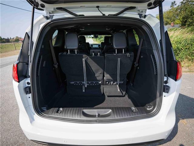 2026 Chrysler Grand Caravan SXT (Stk: T160196) in Surrey - Image 19 of 20