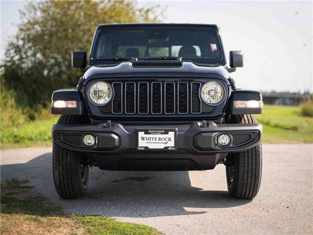 2025 Jeep Gladiator Sport S (Stk: S530148) in Surrey - Image 2 of 22