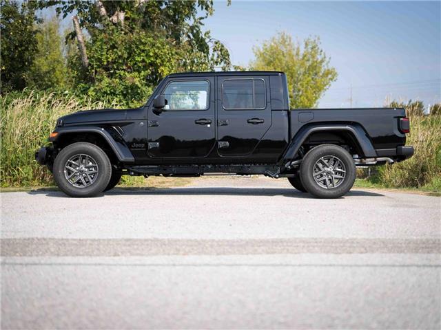 2025 Jeep Gladiator Sport S (Stk: S530148) in Surrey - Image 3 of 22