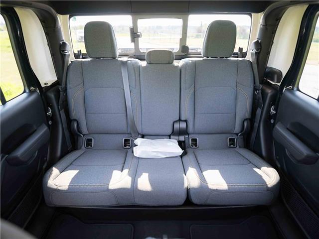 2025 Jeep Gladiator Sport S (Stk: S530148) in Surrey - Image 21 of 22