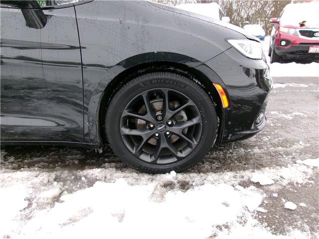 2021 Chrysler Pacifica Touring-L Plus in Kitchener - Image 12 of 24