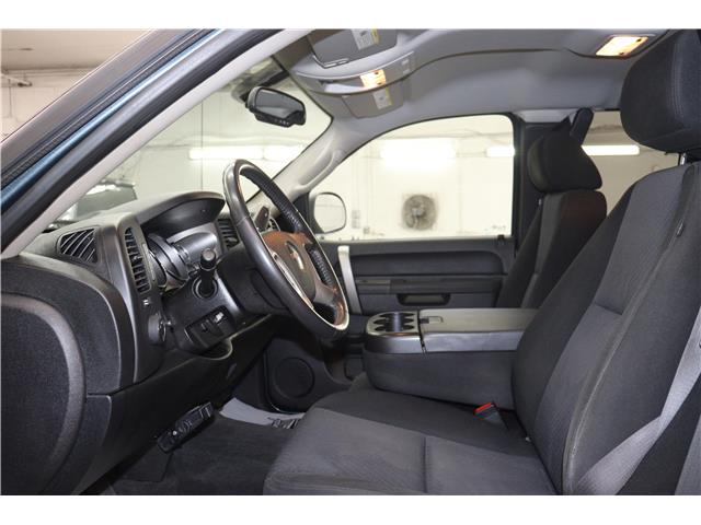 2010 GMC Sierra 1500 SLE (Stk: M7946) in Watrous - Image 16 of 32