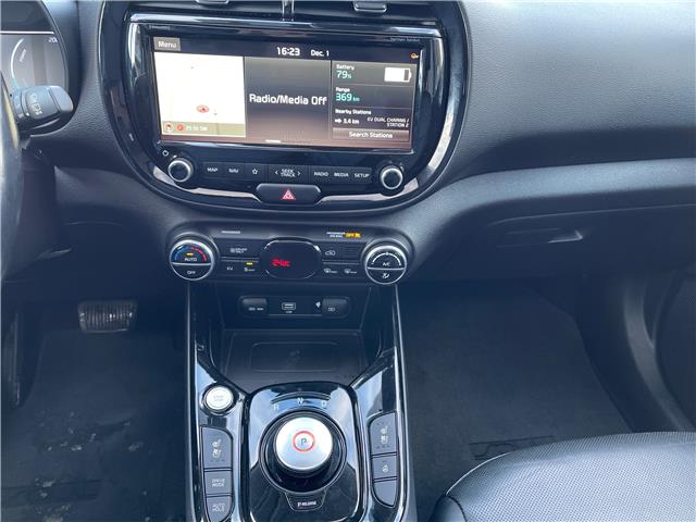 2020 Kia Soul EV EV Limited (Stk: R-20KISBLA5041) in Calgary - Image 14 of 16