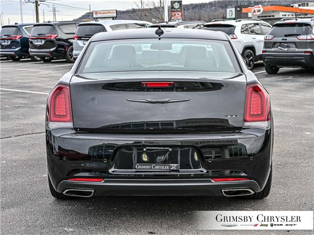 2022 Chrysler 300 Touring L (Stk: U6294) in Grimsby - Image 6 of 33