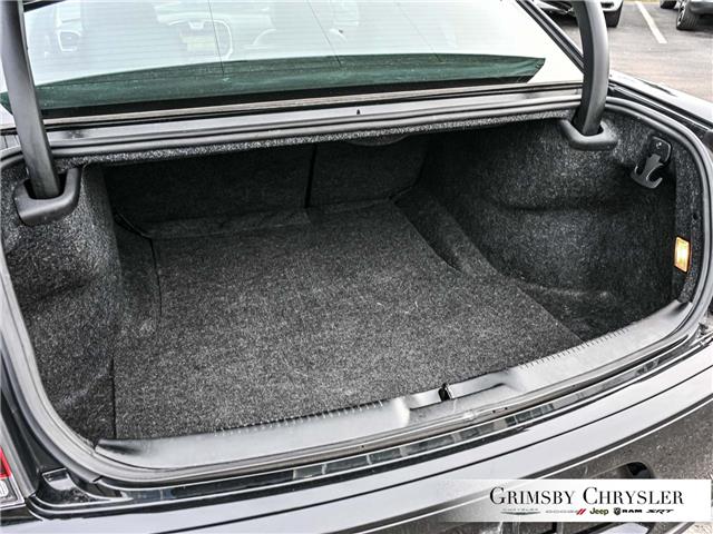 2022 Chrysler 300 Touring L (Stk: U6294) in Grimsby - Image 7 of 33