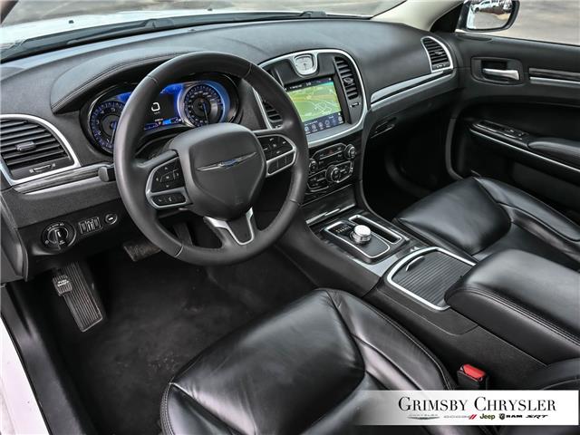 2022 Chrysler 300 Touring L (Stk: U6295) in Grimsby - Image 13 of 31