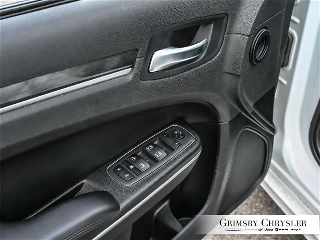 2022 Chrysler 300 Touring L (Stk: U6295) in Grimsby - Image 16 of 31