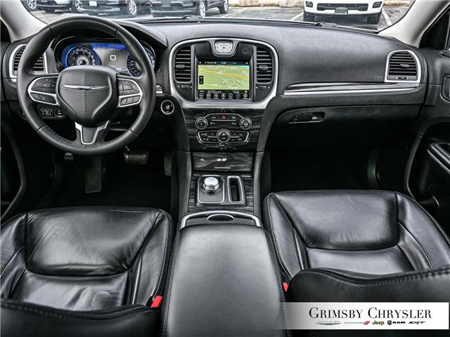 2022 Chrysler 300 Touring L (Stk: U6295) in Grimsby - Image 19 of 31