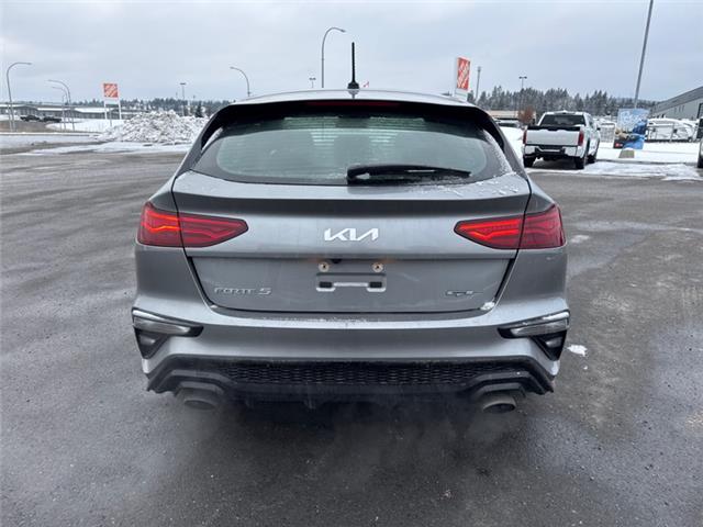 2023 Kia Forte5 GT (Stk: T047642A) in Cranbrook - Image 4 of 21
