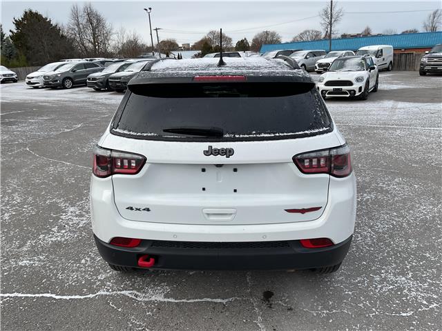 2023 Jeep Compass Trailhawk (Stk: 251392) in Kingston - Image 4 of 31