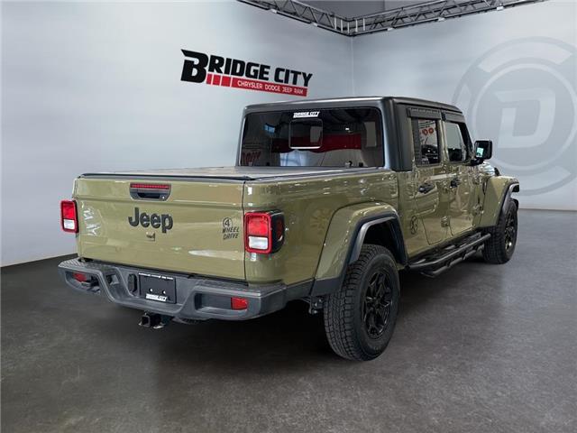 2025 Jeep Gladiator Sport S (Stk: 40729) in Lethbridge - Image 5 of 15