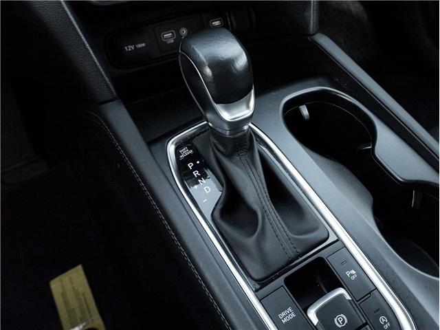 2020 Hyundai Santa Fe Preferred 2.4 w/Sun & Leather Package (Stk: 23U12383) in North York - Image 16 of 25