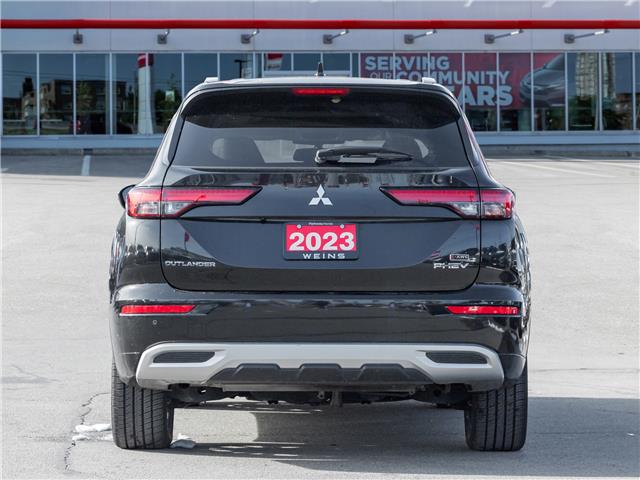 2023 Mitsubishi Outlander Plug-In Hybrid GT (Stk: 23U12379) in North York - Image 8 of 31