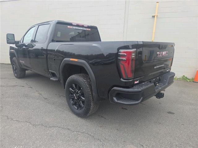 2026 GMC Sierra 2500HD AT4 (Stk: 138594) in New Glasgow - Image 3 of 15