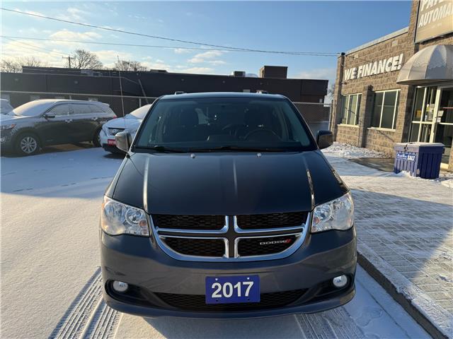 2017 Dodge Grand Caravan Crew in Sarnia - Image 8 of 21