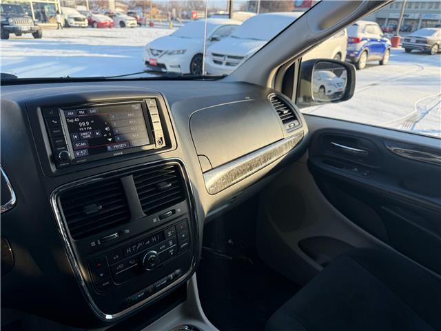 2017 Dodge Grand Caravan Crew in Sarnia - Image 13 of 21