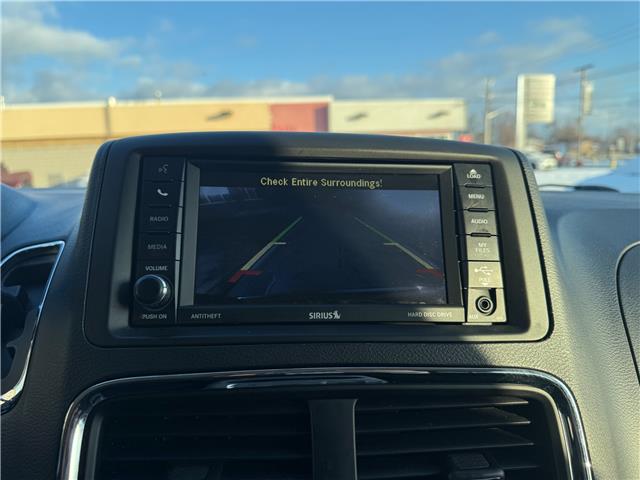 2017 Dodge Grand Caravan Crew in Sarnia - Image 17 of 21
