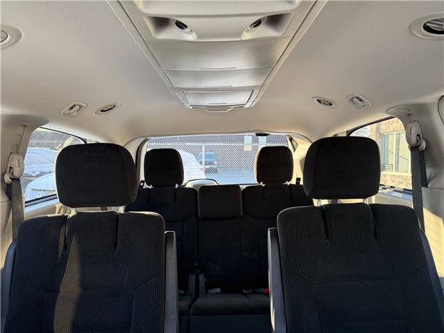2017 Dodge Grand Caravan Crew in Sarnia - Image 21 of 21