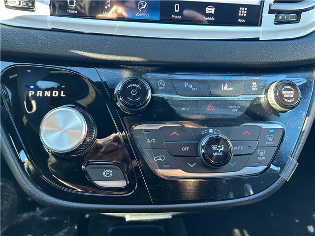 2026 Chrysler Grand Caravan SXT (Stk: 26-045) in Hanover - Image 16 of 19