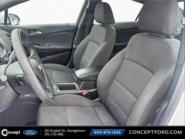 2018 Chevrolet Cruze LT Auto (Stk: B51778A) in GEORGETOWN - Image 4 of 17