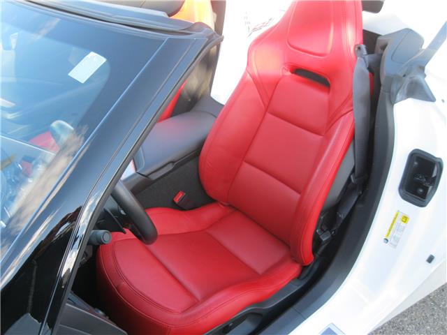 2016 Chevrolet Corvette Stingray (Stk: 00634) in Stratford - Image 20 of 37