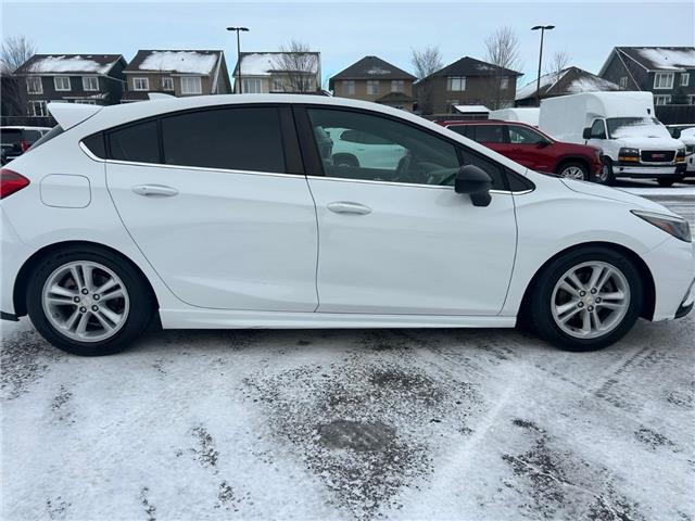 2017 Chevrolet Cruze Hatch LT Auto (Stk: 250711A) in Ottawa - Image 6 of 26